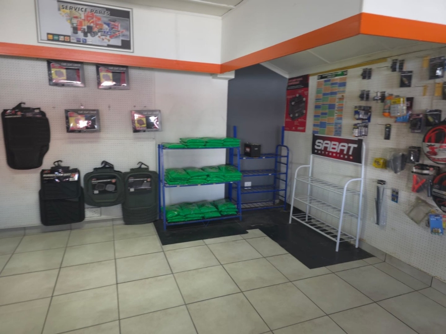 To Let Commercial Property for Rent in Oudtshoorn Central Western Cape